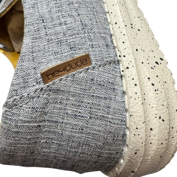 B2. Hey Dude Women's Wendy Chambray Lace-Up Loafer Size 7 - Picture 6 of 12